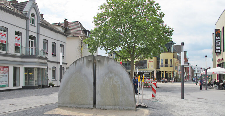 Der Fischerplatz - fast fertig nach der Neugestaltung