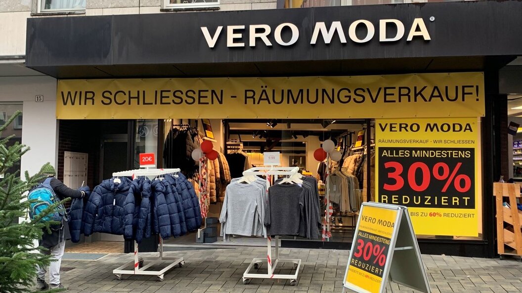 aaveromoda aaveromoda