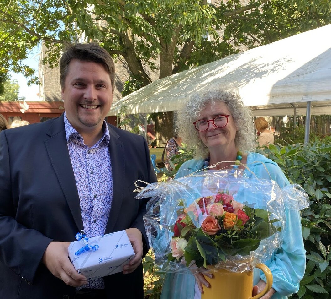 Abschied_Claudia_Hoffmann_mit_Bürgermeister_Alexander_Biber Abschied_Claudia_Hoffmann_mit_Bürgermeister_Alexander_Biber