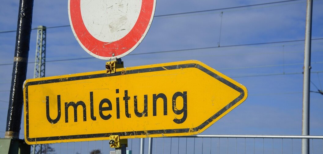 detour-3823502-1920 detour-3823502-1920