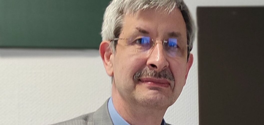 dr.-konstantin-von-normann dr.-konstantin-von-normann