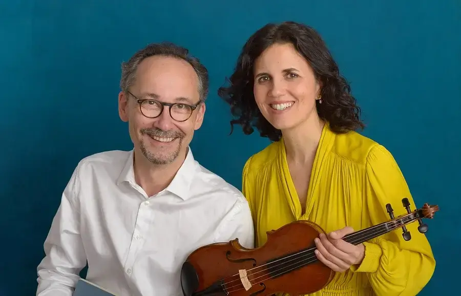 duo_connessione_Foto_Tamara_Burk (1) duo_connessione_Foto_Tamara_Burk (1)