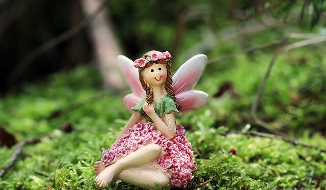 elf-ga0971bfc3_640 elf-ga0971bfc3_640