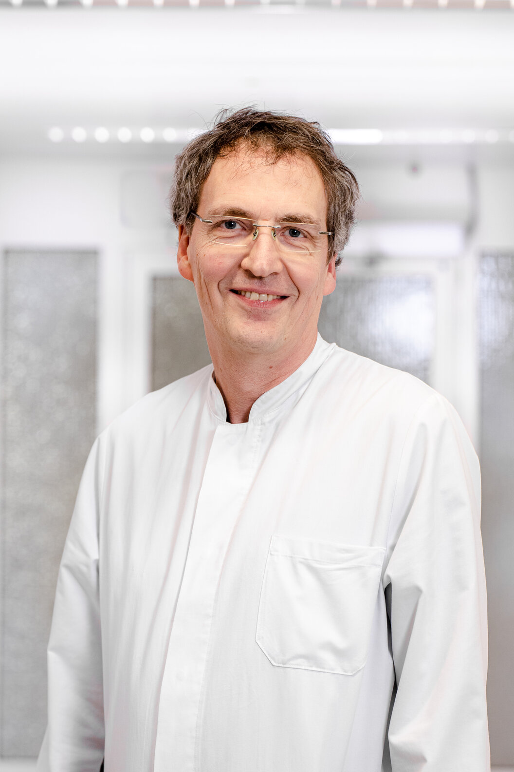 Foto_Dr._Ulrich_Braun__Chefarzt_der_Abteilung_für_Innere_Medizin Foto_Dr._Ulrich_Braun__Chefarzt_der_Abteilung_für_Innere_Medizin