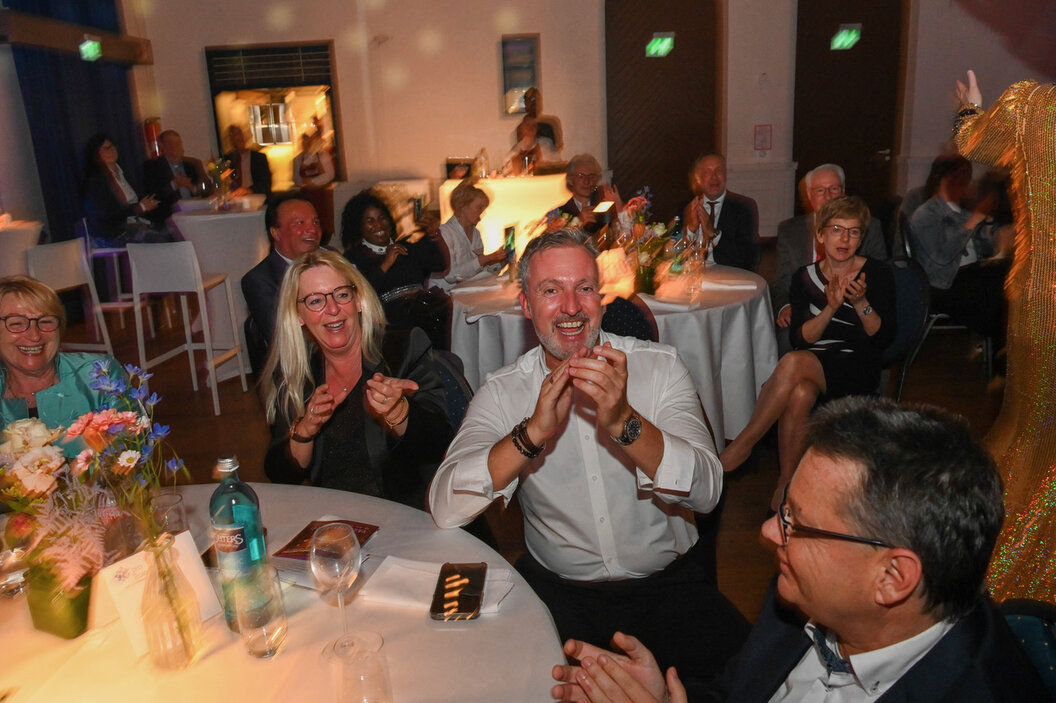 Fruehlingsfest_pro-Troisdorf_23_134 (1) Fruehlingsfest_pro-Troisdorf_23_134 (1)