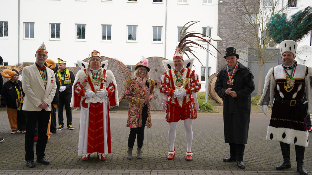 Ordensverleihung_bei_den_Stadtwerken_Troisdorf_2022. Ordensverleihung_bei_den_Stadtwerken_Troisdorf_2022.
