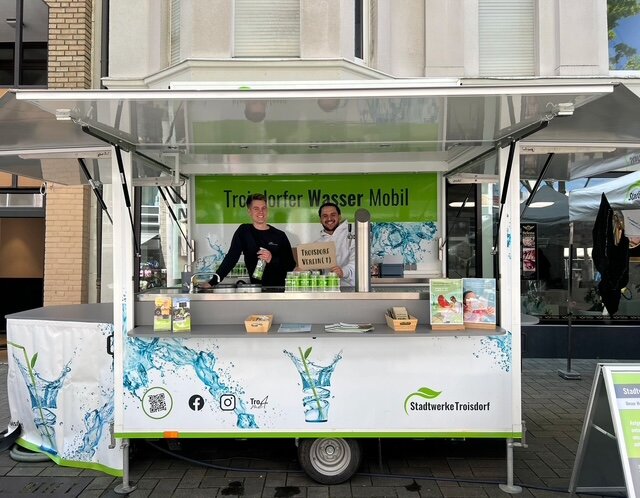 Pressefoto Wasserwagen Troisdorf verein(t)