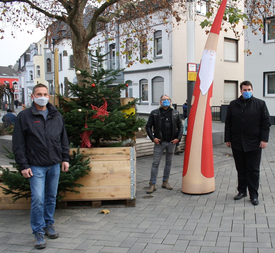 Troisdorf_Weihnachtsdeko_Fußgängerzone_Biber_Brozeit_Kutter_Fischerplatz_Presse