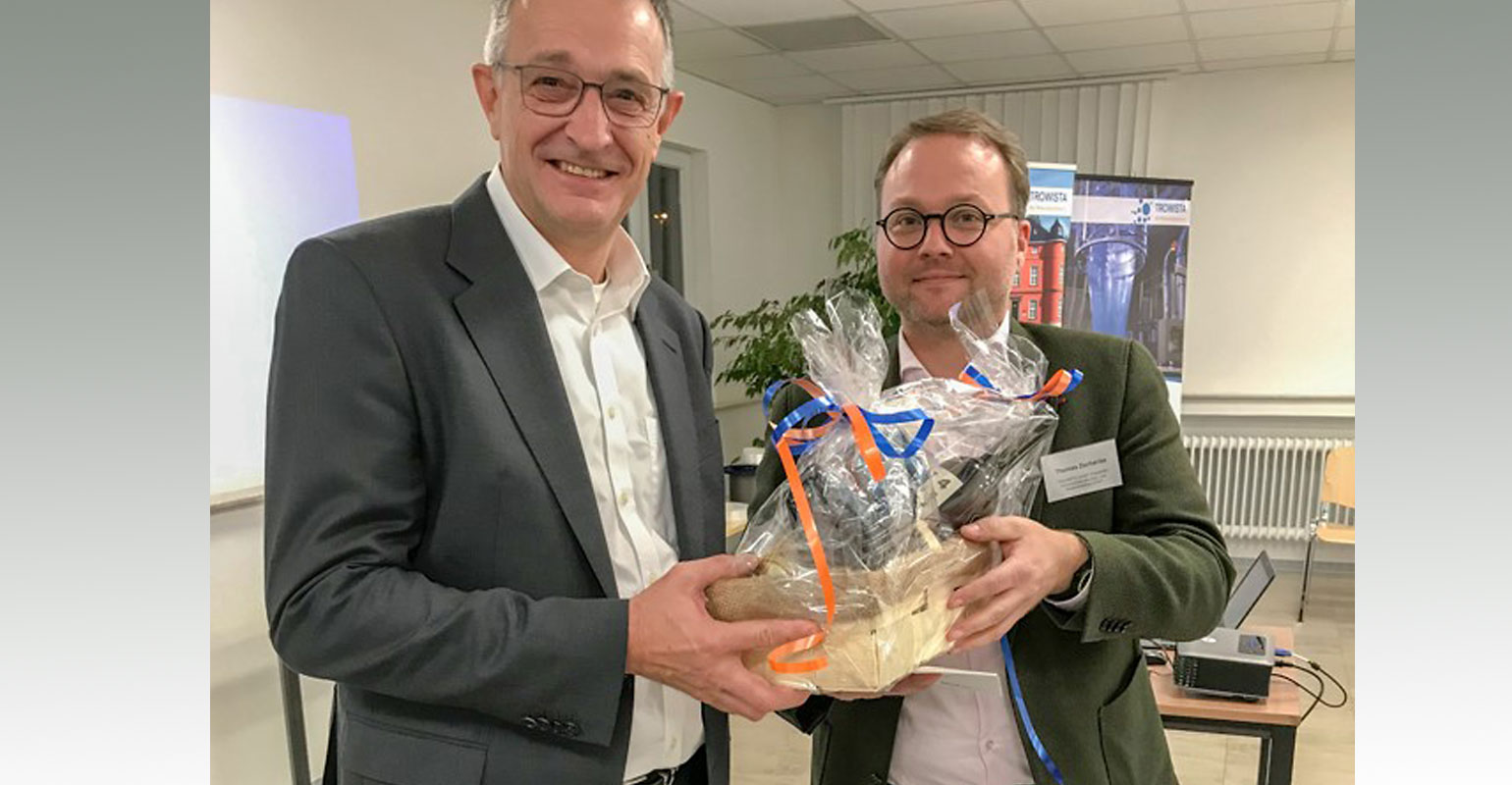 Trowista_Übergabe Trowista_Übergabe