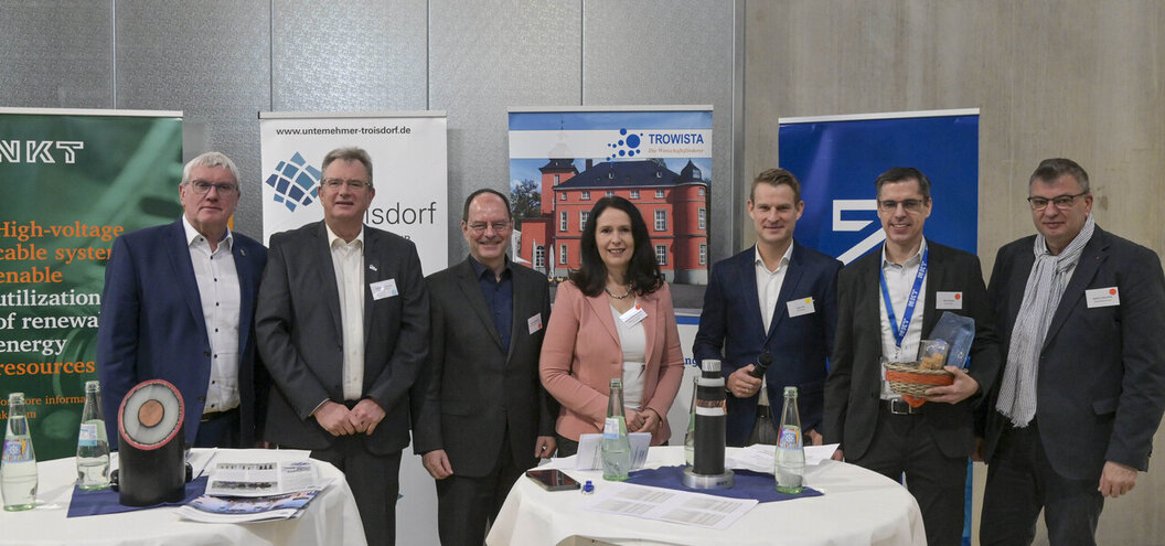 Unternehmerfruehstueck-bei-NKT-Troisdorf_slider_hoch_1280 Unternehmerfruehstueck-bei-NKT-Troisdorf_slider_hoch_1280