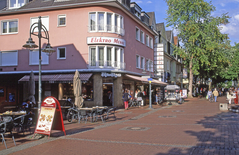 1b Heinz Müller Stiftung HGR Trsdf Kölner Str III Kölner Platz