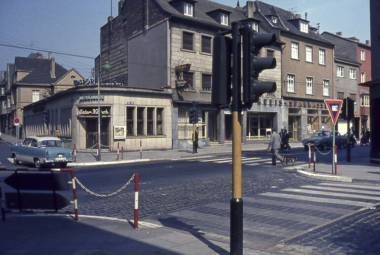 Heinz Müller Stiftung Trsd KölnerStr II  Ecke Wilhelmstr