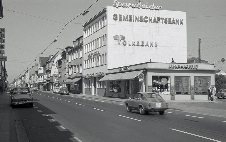 Heinz Müller Stiftung Trsd KölnerStr II  Eisen Lobert  K389Bi30