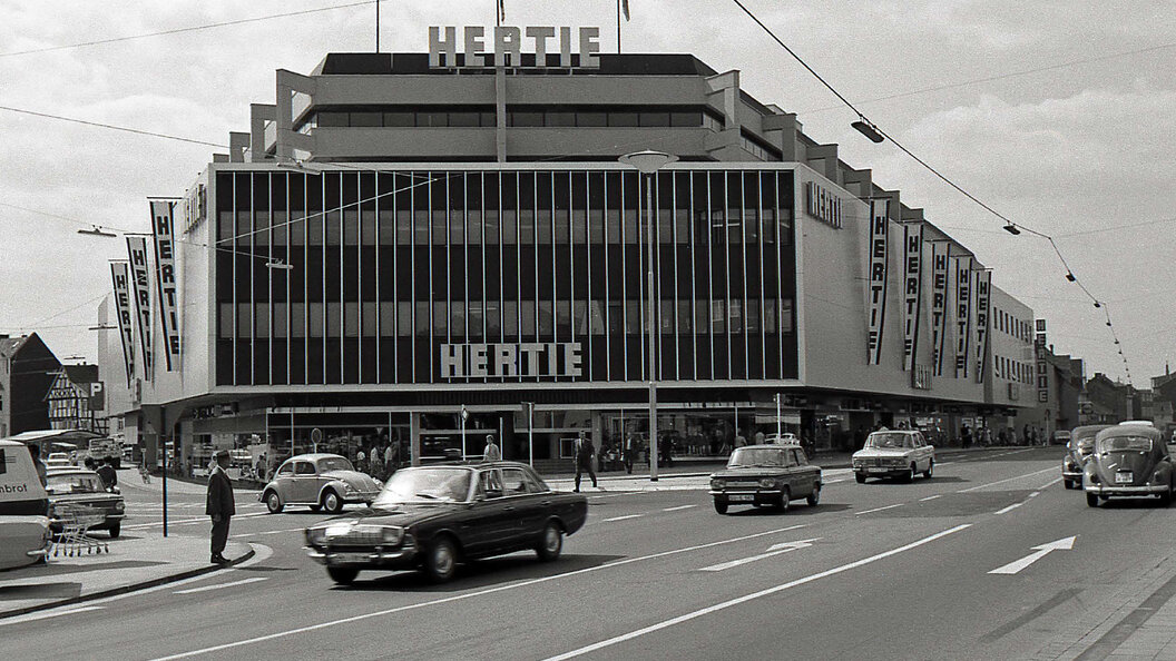 Ursulaplatz, Forum Troisdorf, Kölner Straße