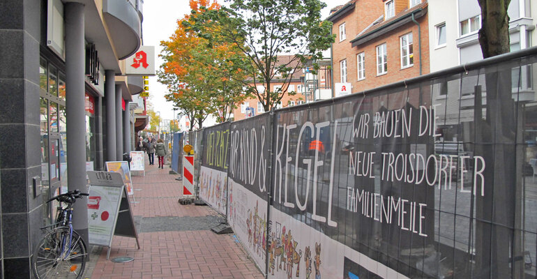 Sanierung Abschnitt II - Neuer Baunzaun / Stand Oktober 2015