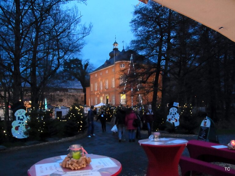 Weihnachtsmarkt Burg Wissem _2014 (30)