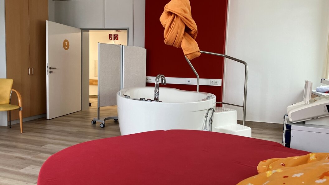 GFO Kliniken Troisdorf zentrieren Geburtshilfe: neue Kreißsäle am St. Johannes Krankenhaus Sieglar
