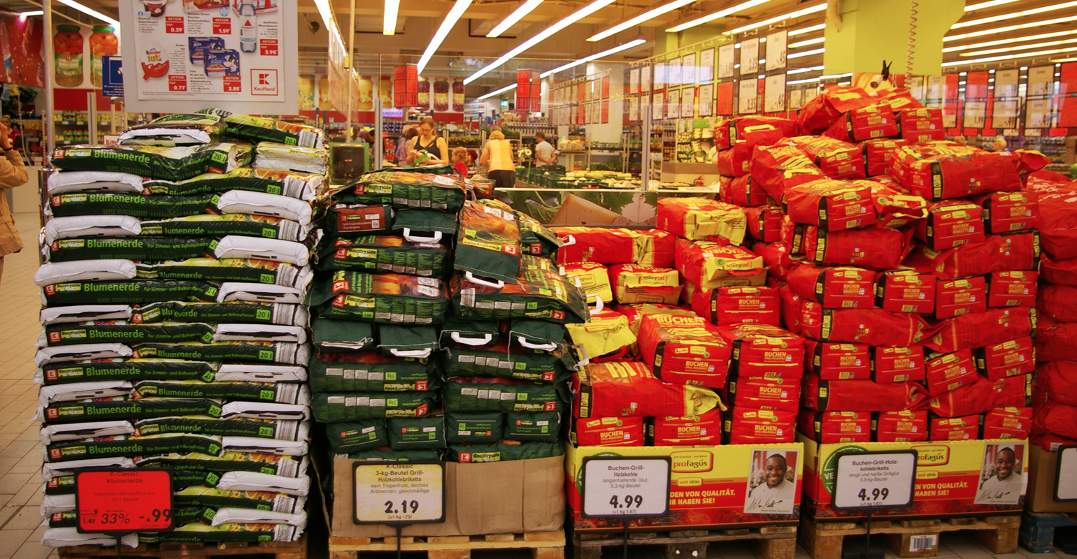 Troisdorf City | Holzkohle für die nächste Grillparty | Kaufland ...