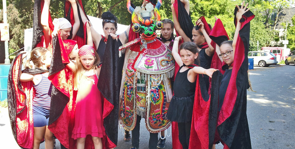 6. Festival der Kulturen auf der Burg Wissem - 2017 6. Festival der Kulturen auf der Burg Wissem - 2017