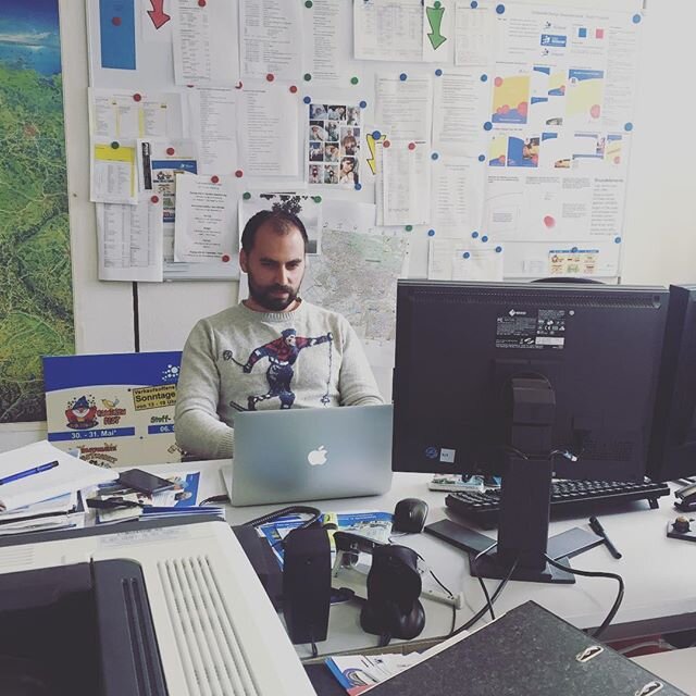 Der Auszubildende der Pressestelle ist fleißig am arbeiten pressestelle stadttroisdorf troisdorf trolive trocitylive trocity work today auszubilde... Der Auszubildende der Pressestelle ist fleißig am arbeiten pressestelle stadttroisdorf troisdorf trolive trocitylive trocity work today auszubilde...