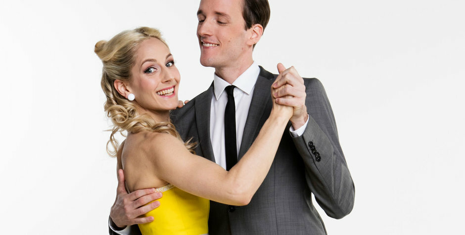 Lady Sunshine & Mister Moon – „Kann denn Schlager Sünde se... Lady Sunshine & Mister Moon – „Kann denn Schlager Sünde se...