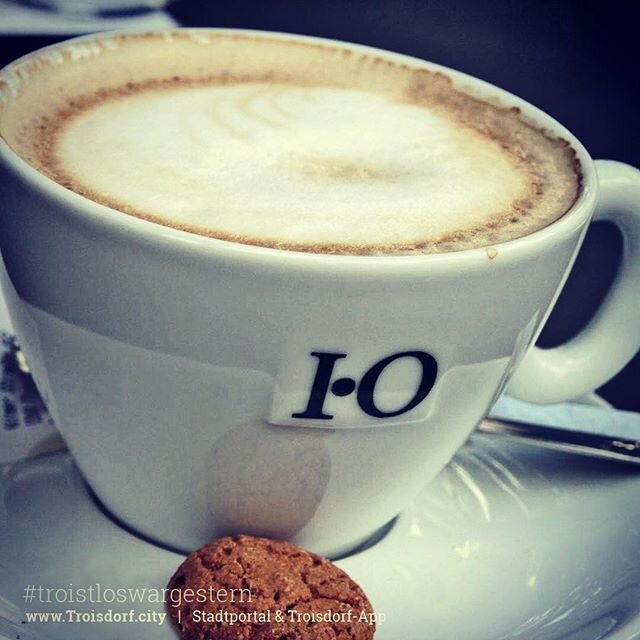 Erstmal ein kaffee am vormittag  almost friyay freunde