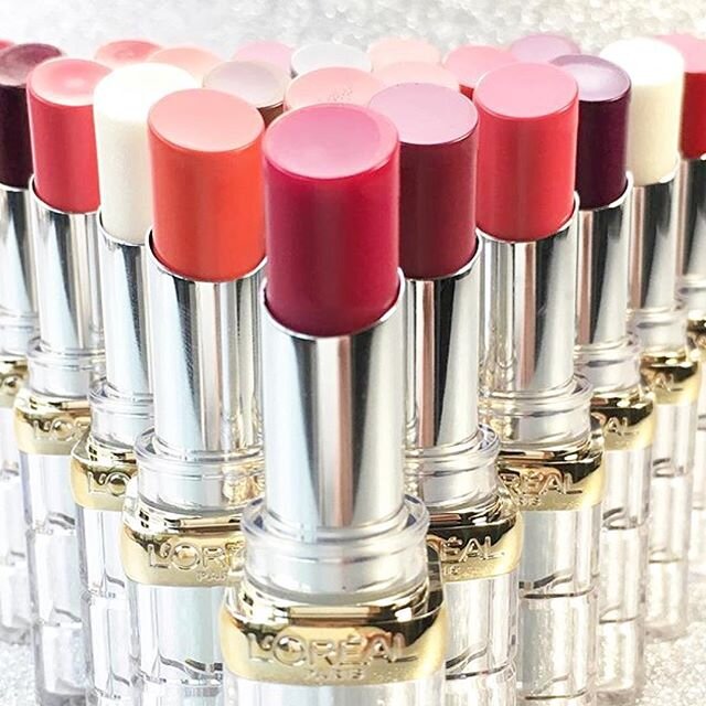 Lippenstifte sind die Waffen einer Frau Bei dmdeutschland könnt ihr jetzt die neuen Color Riche Shine von LOréal ausprobieren und euch in die 10 n... Lippenstifte sind die Waffen einer Frau Bei dmdeutschland könnt ihr jetzt die neuen Color Riche Shine von LOréal ausprobieren und euch in die 10 n...